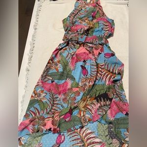 Rachel Roy tropical top &skirt coordinates. Perfect as summer & vacation outfit